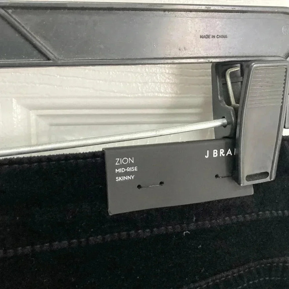 J. Brand I 32 - Picture 10 of 12